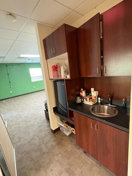 More Photos Of 930 Thomasville Rd, Tallahassee Office For Lease