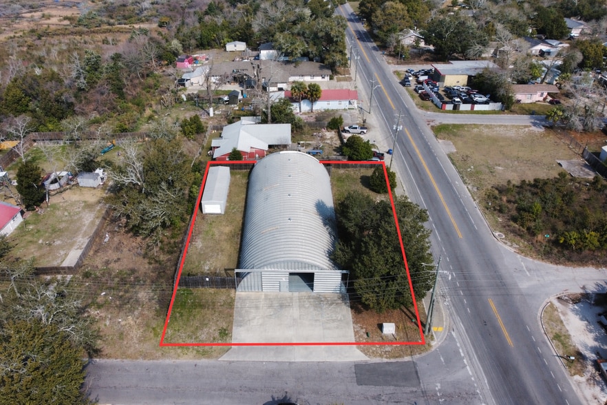 Primary Photo Of 2611 E 6th St, Panama City Warehouse For Sale