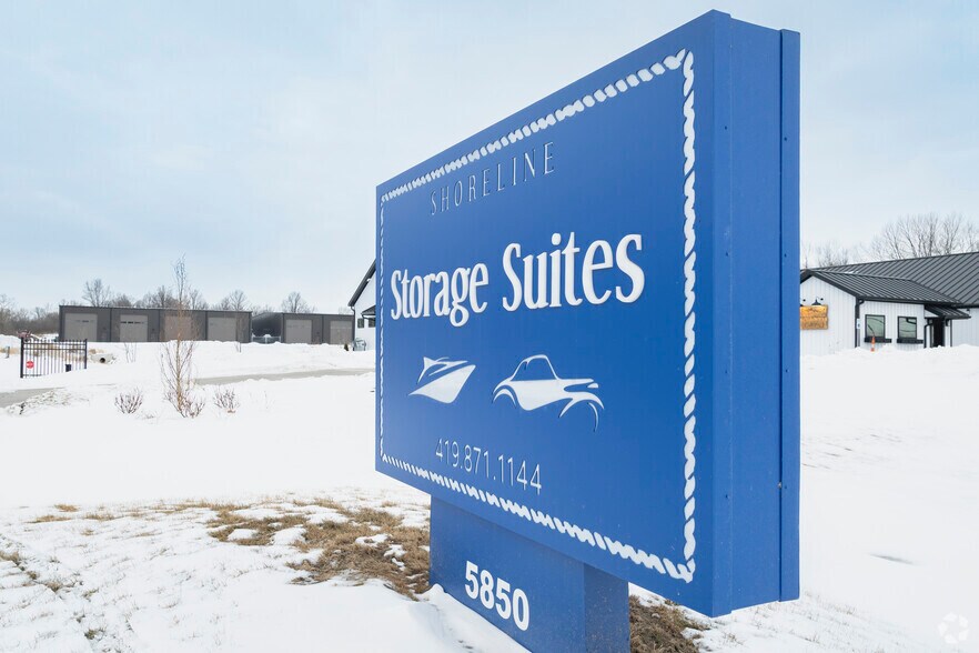 More Photos Of 5850 East Harbor Rd, Lakeside Marblehead Industrial For Sale