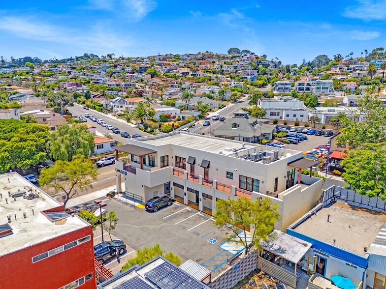 More Photos Of 1005 Rosecrans St, San Diego Storefront Retail Office For Sale