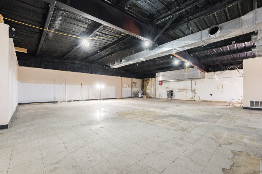More Photos Of 8794 HWY 83, Briscoe General Retail For Sale