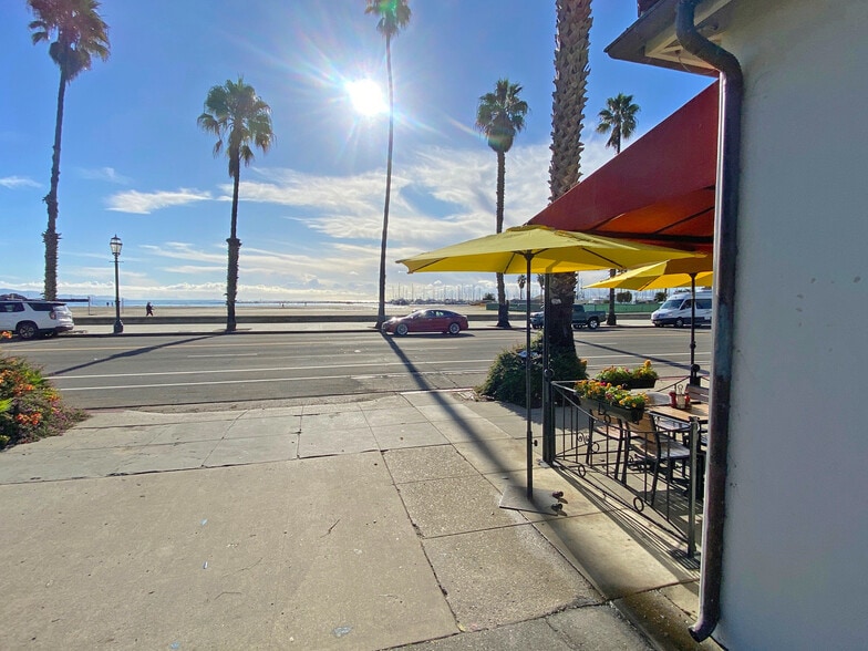 More Photos Of 216 W Cabrillo Blvd, Santa Barbara Restaurant For Sale
