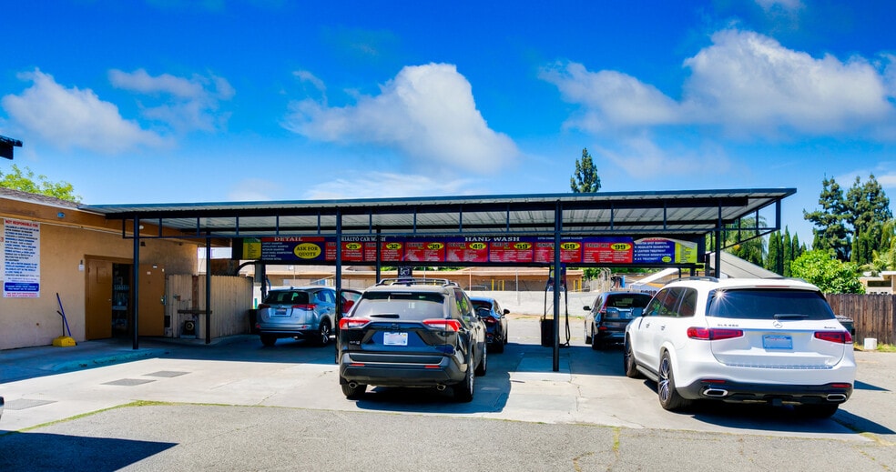 Primary Photo Of 660 E Foothill Blvd, Rialto Carwash For Sale