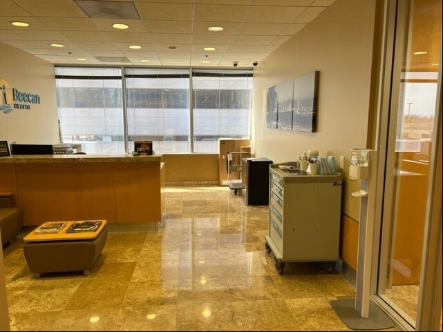 More Photos Of 600 N Brand Blvd, Glendale Medical For Lease