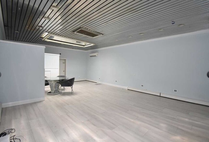 More Photos Of 317 Union Ave, Holbrook Freestanding For Sale