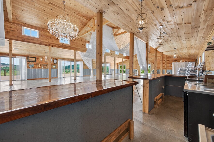 More Photos Of 639 Wagon Wheel Rd, Elk Creek Lodge Meeting Hall For Sale