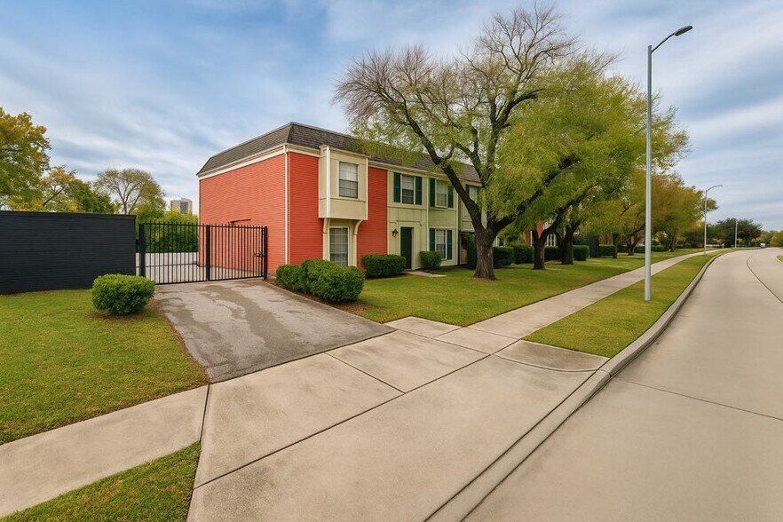 More Photos Of 6109 Fondren Rd, Houston Apartments For Sale