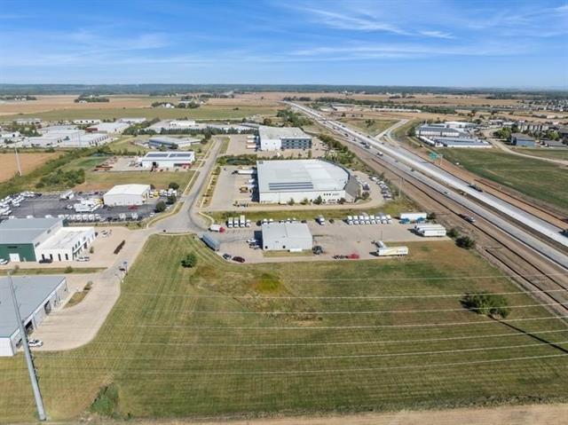 More Photos Of 2740 Stoner Ct, North Liberty Truck Terminal For Lease