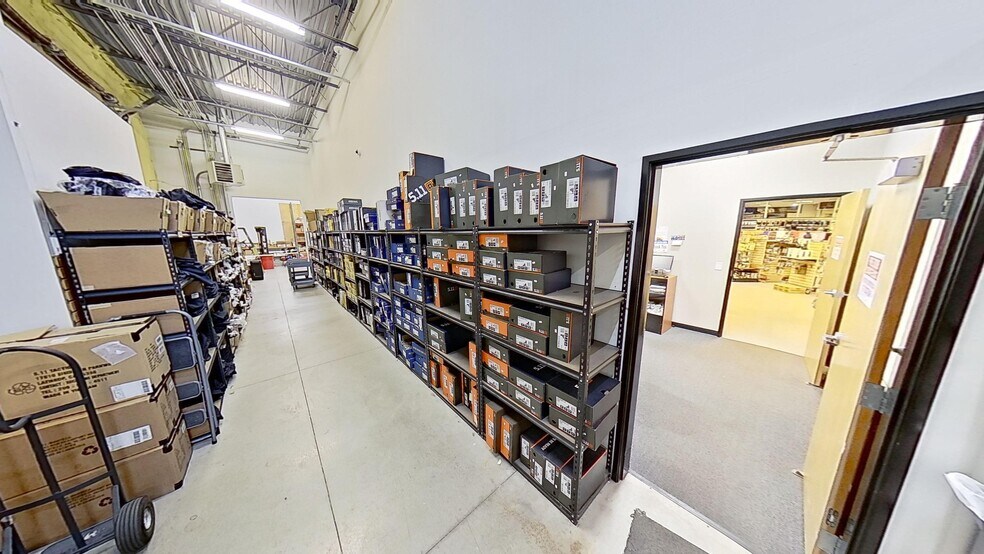 More Photos Of 3763 Imperial St, Frederick Showroom For Sale