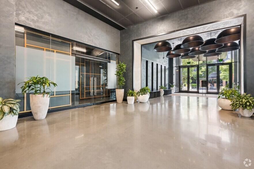More Photos Of 1055 howell mill Rd, Atlanta Office For Lease