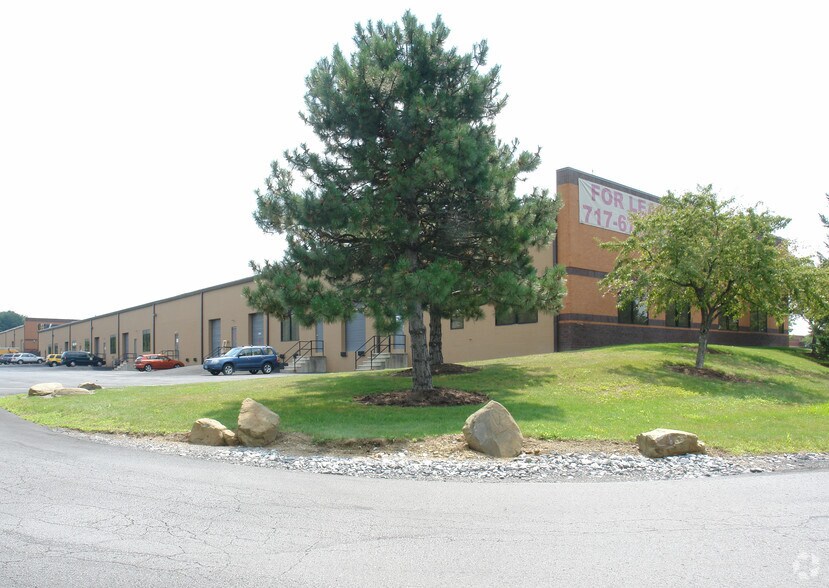 More Photos Of 6380 Flank Dr, Harrisburg Light Distribution For Lease