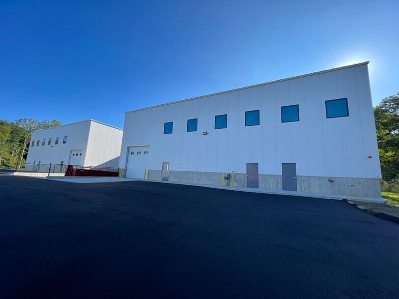 More Photos Of 17 Enterprise Dr, Monroe Manufacturing For Lease
