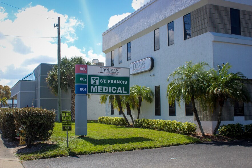 More Photos Of 804 N Belcher Rd, Clearwater Office For Sale
