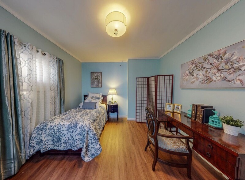 More Photos Of 212-214 Clifton Ave, Newark Assisted Living For Sale