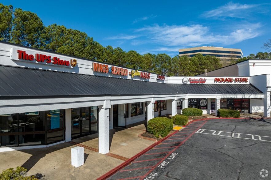 More Photos Of 8329-8371 Roswell Rd NE, Atlanta Unknown For Lease