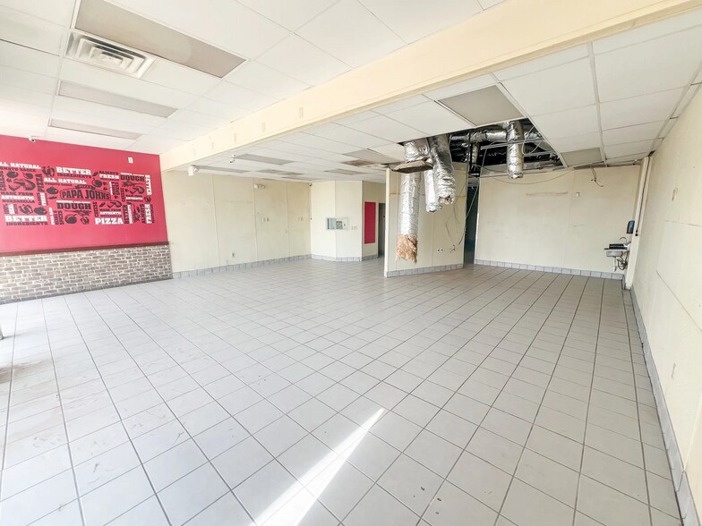 More Photos Of 1901 Rankin Hwy, Midland Storefront For Lease