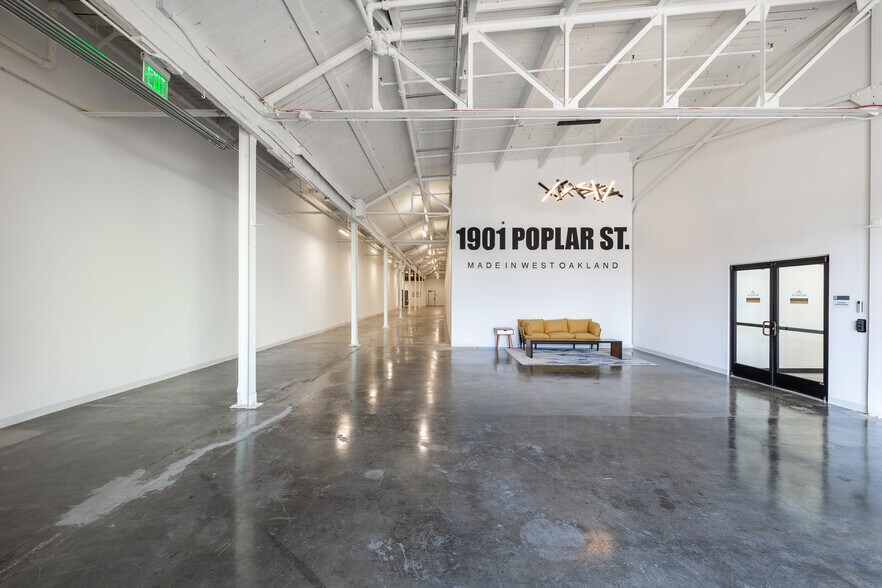 More Photos Of 1901 Poplar St, Oakland Light Manufacturing For Lease
