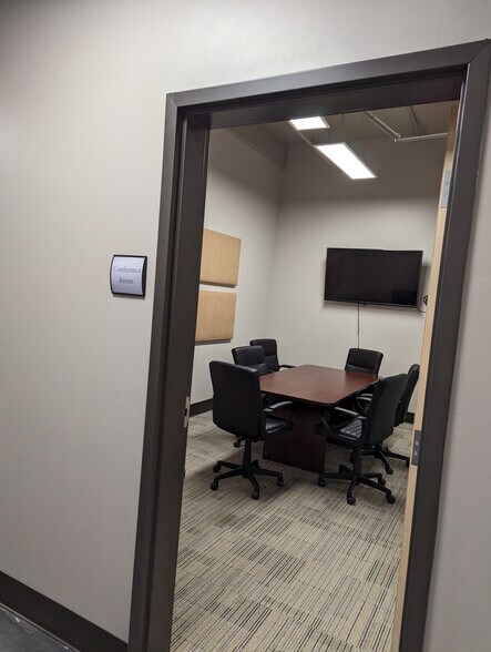 More Photos Of 101 E Allen St, Hendersonville Medical For Lease