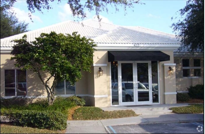 More Photos Of 422 Jacksonville Dr, Jacksonville Beach Medical For Lease