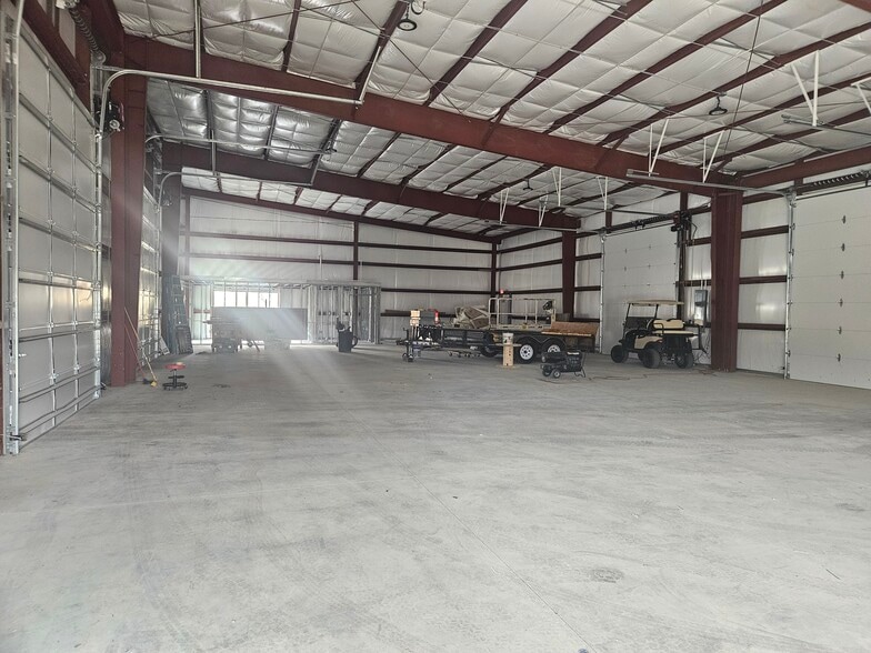 More Photos Of 1024 Centerville Tpke S, Chesapeake Flex For Lease