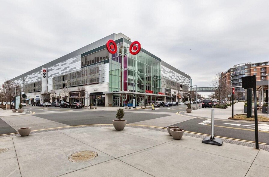 More Photos Of 2929 Eskridge Rd, Fairfax Light Manufacturing For Lease