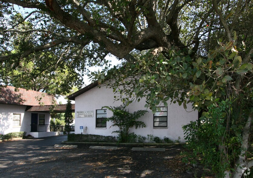 More Photos Of 3737 Manatee Ave, Bradenton Freestanding For Sale