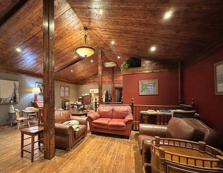 More Photos Of 223 Pine Hill Rd, Boone Horse Stables For Sale