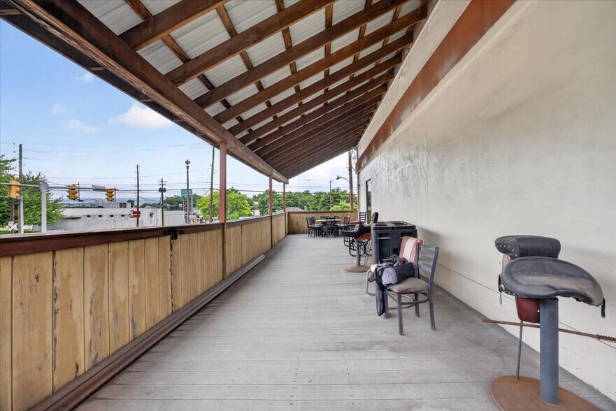 More Photos Of 650-654 S Main St, Wilkes-Barre Bar For Sale