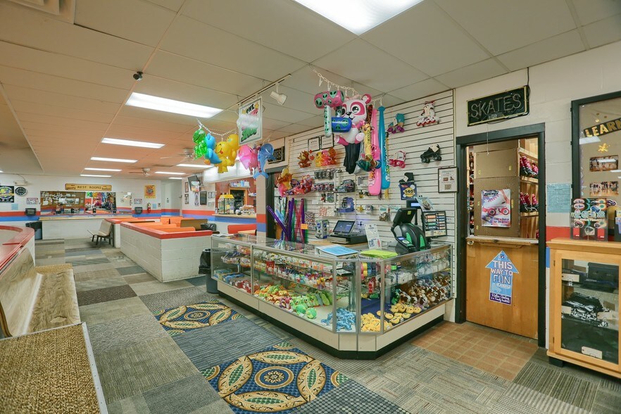 More Photos Of 500 George St, Reading Skating Rink For Sale