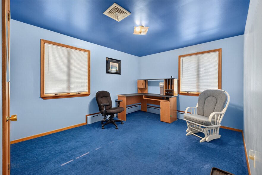 More Photos Of 3405 Orchard Park Rd, Orchard Park Office Residential For Sale
