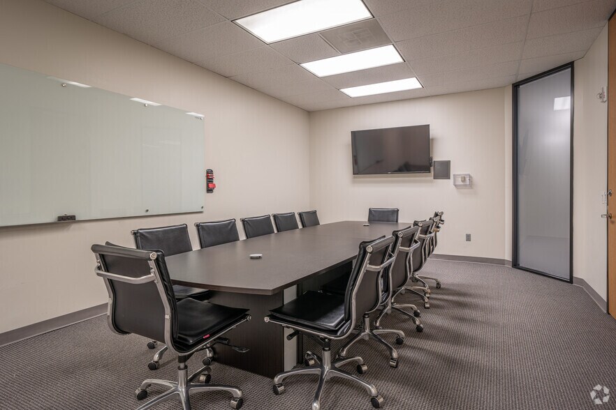 More Photos Of 4800 Sugar Grove Blvd, Stafford Office For Lease