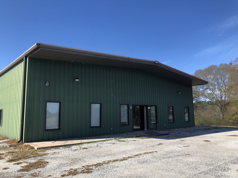 Primary Photo Of 2749 Providence Church Rd, Lavonia Warehouse For Lease