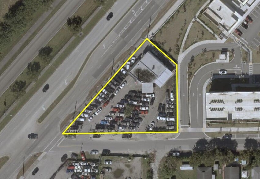 Primary Photo Of 24141 S Dixie Hwy, Homestead Auto Dealership For Lease