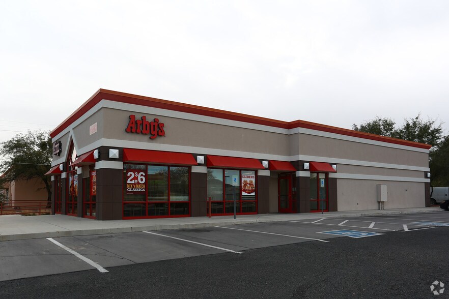 Primary Photo Of 1893 W Grant Rd, Tucson Fast Food For Lease