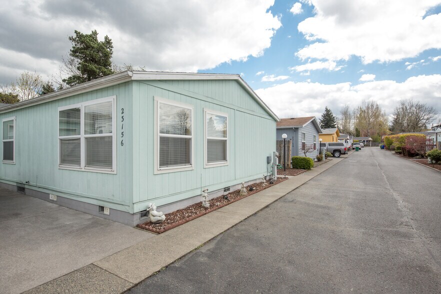More Photos Of 23138-23160 NE Halsey St, Troutdale Manufactured Housing Mobile Home Park For Sale