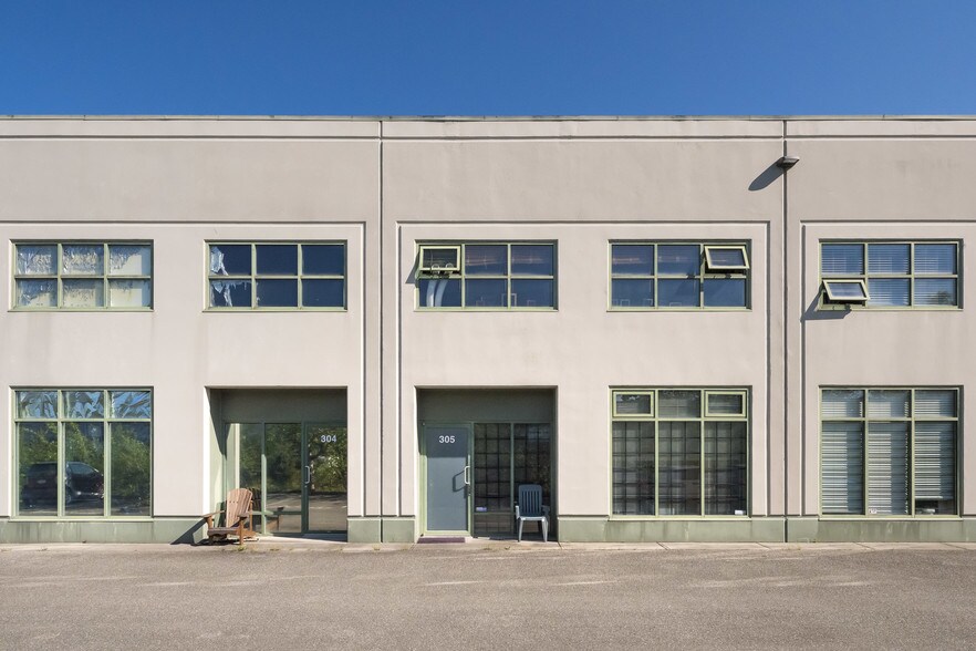 More Photos Of 7188 Progress Way, Delta Warehouse For Lease