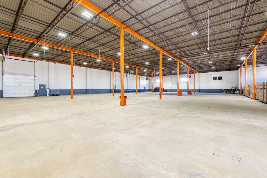 More Photos Of 310 Paterson Plank Rd, Carlstadt Manufacturing For Lease