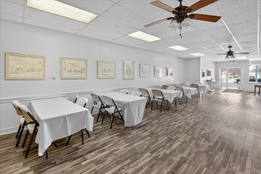 More Photos Of 135 E Main St, Woodville Storefront Retail Residential For Sale