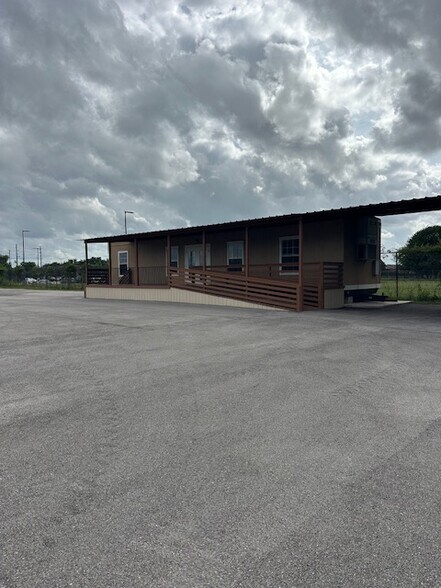More Photos Of 11800 South Gessner Road, Houston Land For Sale