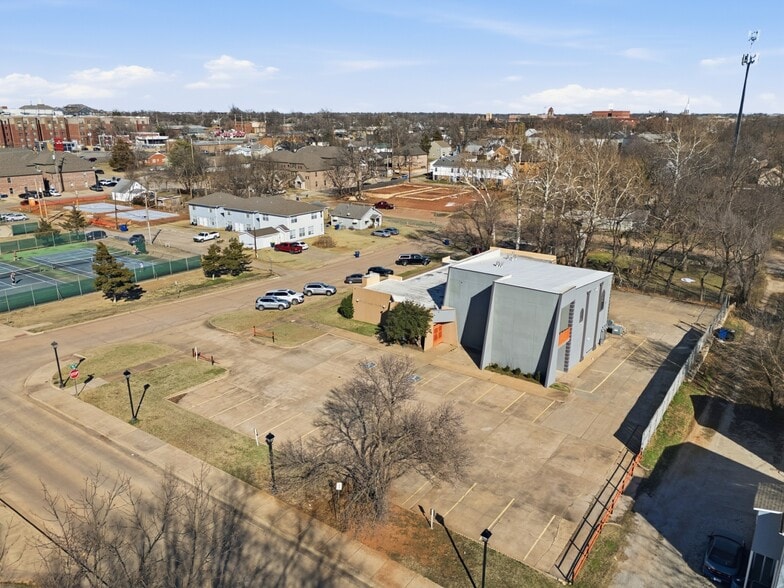 More Photos Of 801 S Washington St, Stillwater Healthcare For Sale