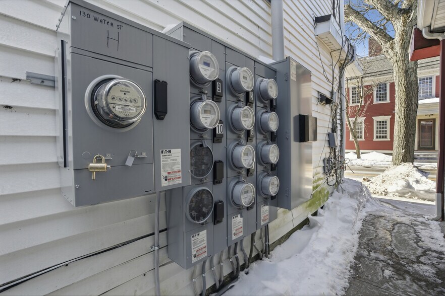 More Photos Of 130 Water St, Warren Apartments For Sale