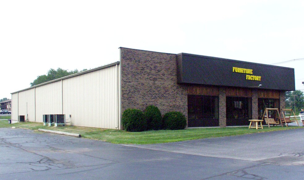 Primary Photo Of 1000 Carlyle Ave, Belleville Freestanding For Lease