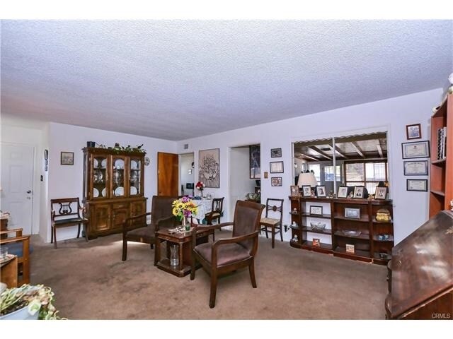 More Photos Of 8551 Mission Blvd, Jurupa Valley Warehouse For Lease