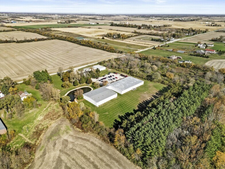 More Photos Of 311 E Corning Rd, Beecher Warehouse For Sale