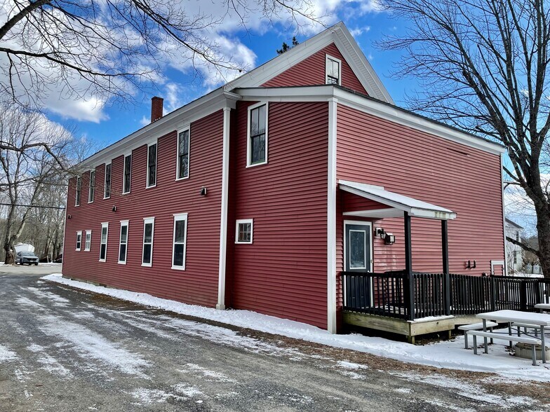 More Photos Of 12 Church Rd, Readfield Flex For Sale