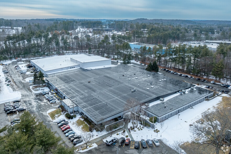 More Photos Of 577 Main St, Hudson Light Manufacturing For Lease