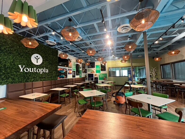 More Photos Of 12634 Indore Pl, Littleton Restaurant For Sale