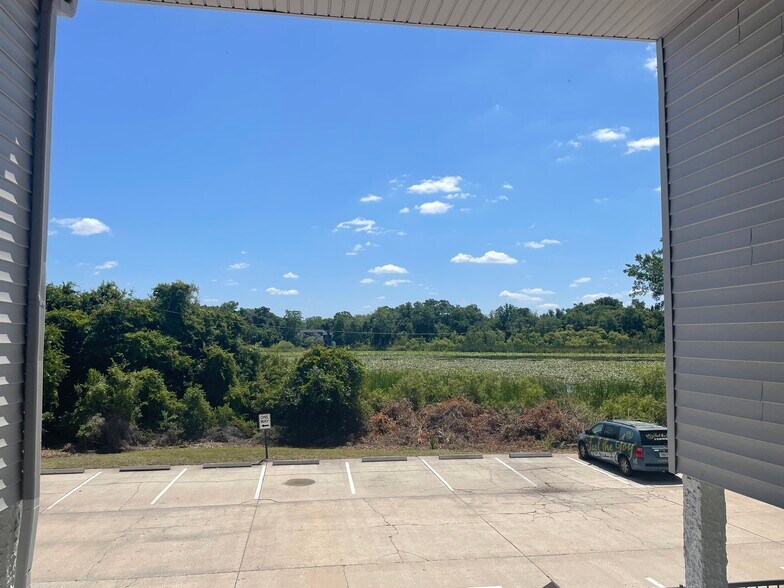 More Photos Of 13907 N Dale Mabry, Tampa Office For Sale