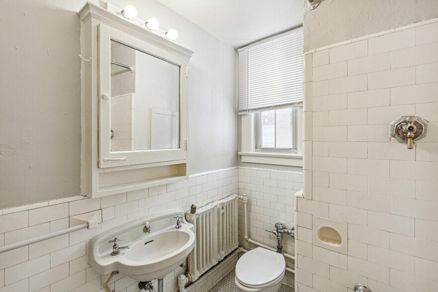 More Photos Of 429 E 14th Ave, Denver Apartments For Sale