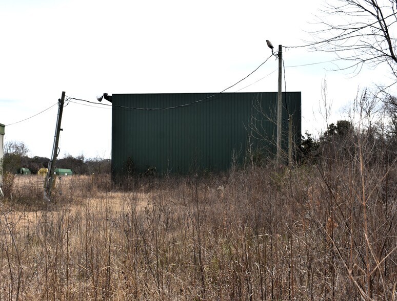 More Photos Of 4040 Northern Blvd, Montgomery Office For Lease